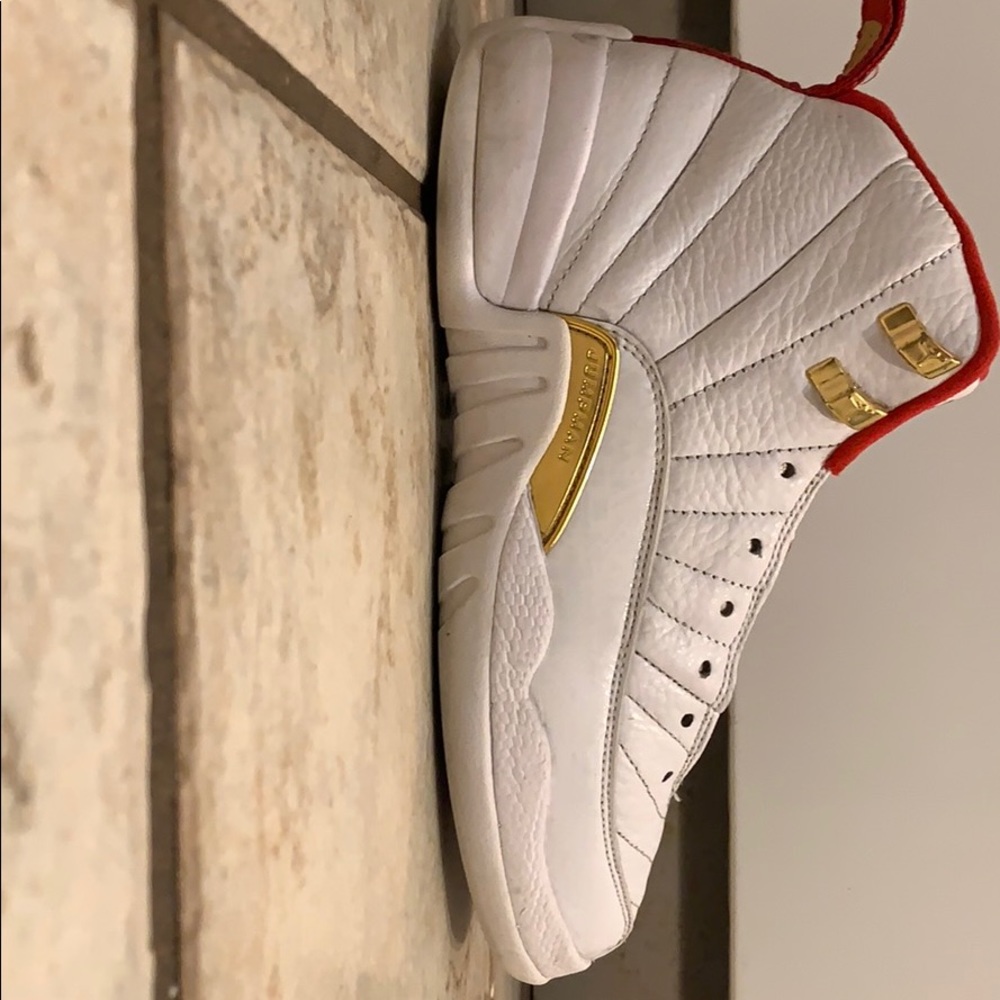 Jordan 12 Fiba Size: 7